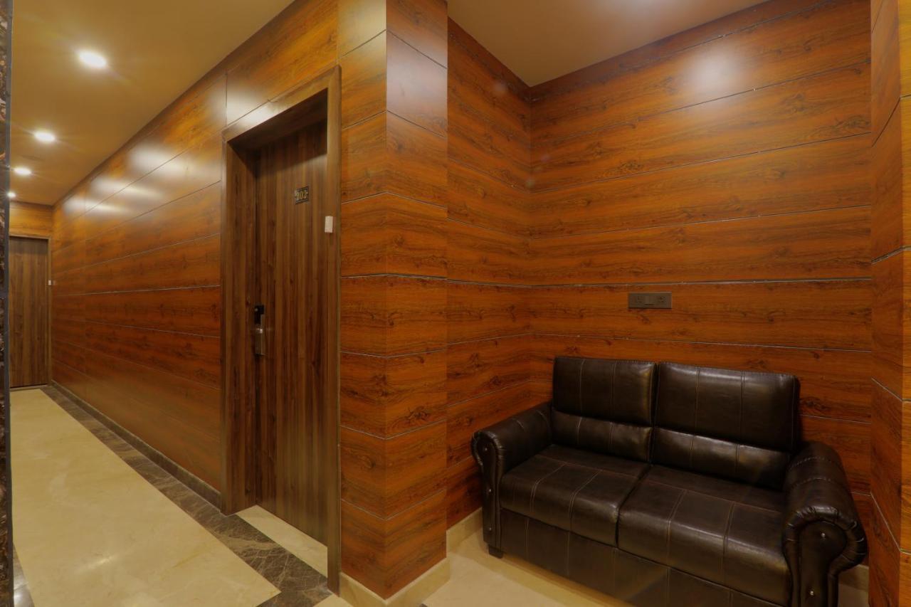 Shri Tirupati Residency 호텔 러크나우 외부 사진