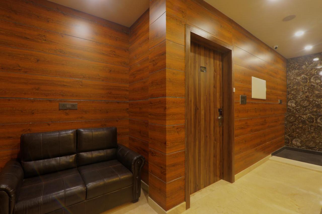 Shri Tirupati Residency 호텔 러크나우 외부 사진