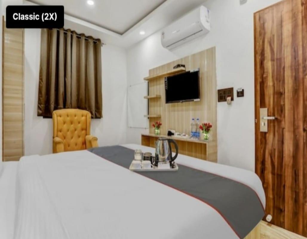Shri Tirupati Residency 호텔 러크나우 외부 사진